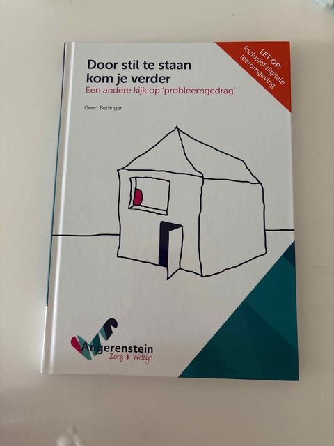 9789037260403-Door-stil-te-staan-kom-je-verder