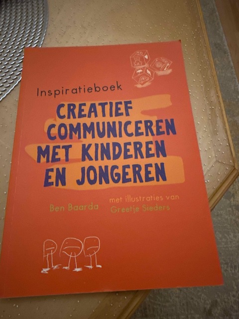 9789088509292-Inspiratieboek-creatief-communiceren-met-kinderen-en-jongeren