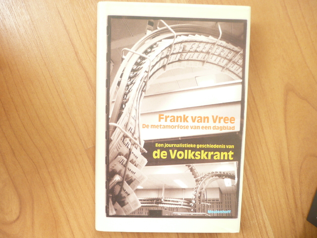 9789029053792-De-metamorfose-van-een-dagblad