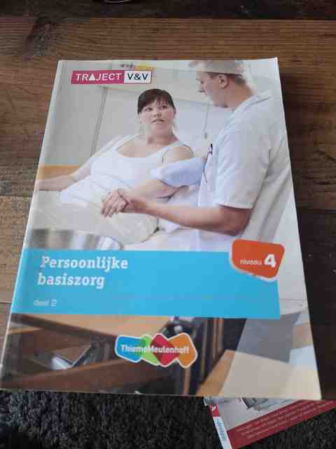 9789006925111-Persoonlijke-basiszorg-2-Niveau-4-Basisboek