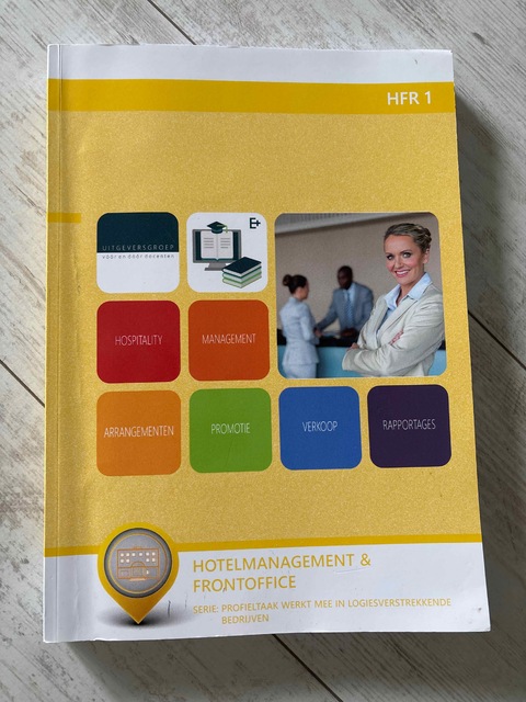 9789400227460-HFR-1-Hotelmanagement-Frontoffice