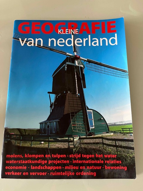 9789068093681-Kleine-Geografie-van-Nederland