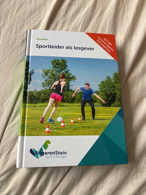 9789037249811-De-sportleider-als-lesgever
