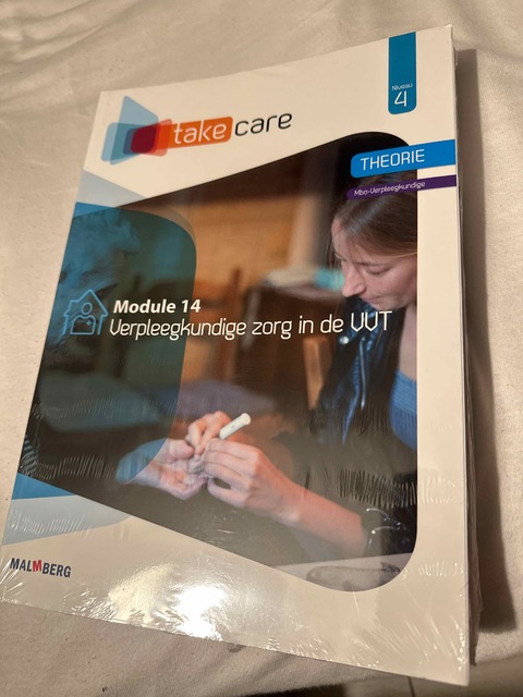 9789402082524-Take-Care-niv4-module-14-Verpleegkundige-zorg-in-VVT-stud.mat-