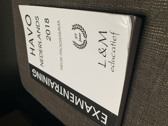 9789054894049-Examentraining