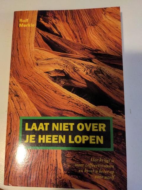9789060305362-Laat-Niet-Over-Je-Heen-Lopen
