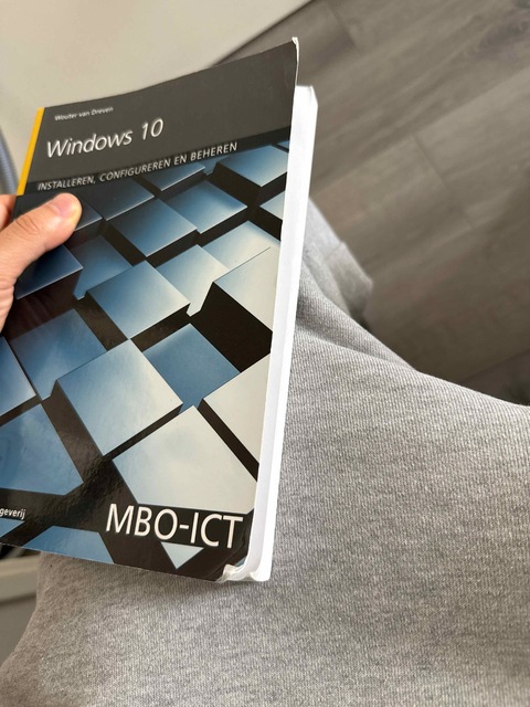 9789057523434-Windows-10-installeren-configureren-en-beheren