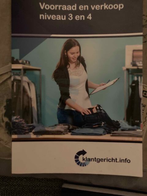 9789037231601-Voorraden-en-verkoop-Niveau-3-en-4