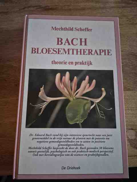 9789060304808-Bach-bloesemtherapie