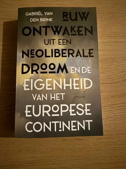 9789044642780-Ruw-ontwaken-uit-de-neoliberale-droom