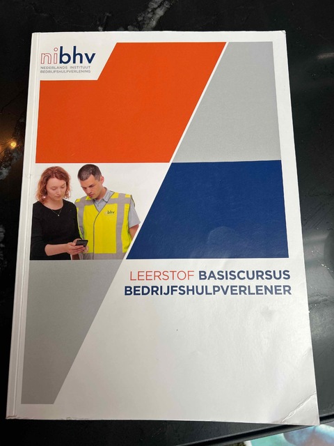 9789493176119-Basiscursus-bedrijfshulpverlener