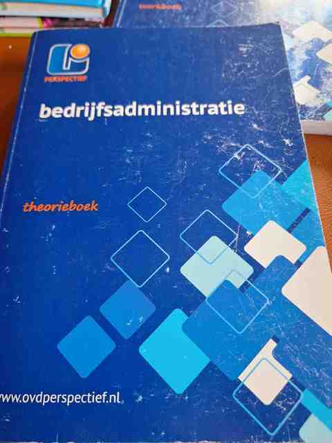 9789461713438-Bedrijfsadministratie-niveau-4-theorieboek