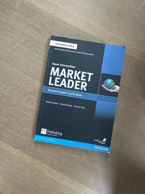 9781292134819-Market-Leader-Extra-Upper-Intermediate-Coursebook-with-DVD-ROM-Pack