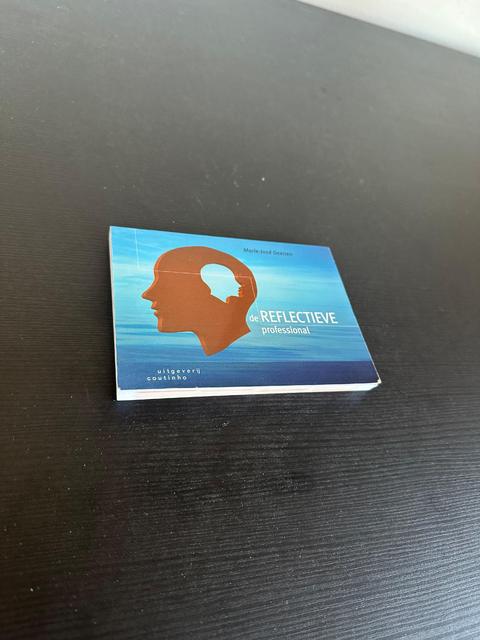 9789046904039-De-reflectieve-professional
