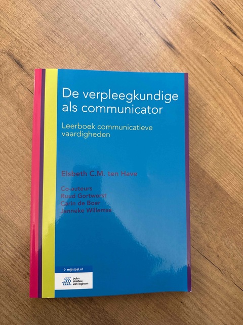 9789036818735-De-verpleegkundige-als-communicator