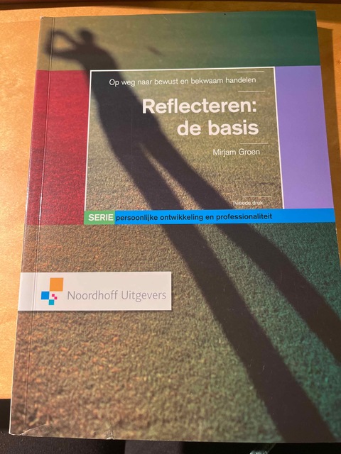 9789001776367-Persoonlijke-ontwikkeling-en-professionaliteit-Reflecteren-de-basis
