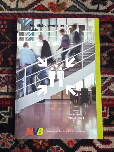 9789490100087-Bedrijfshulpverlener-Basis--BHV